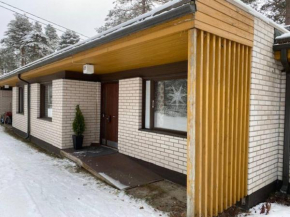 Row house in Meltosjärvi in Meltosjärvi